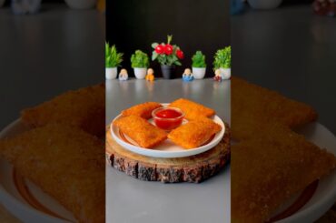 Super crispy and creamy pockets #shorts #snacks #pockets #crispy #recipe