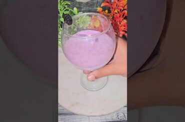 Kids Berrynana Smoothie Recipe| #lazeezkhana#ytshorts#shorts