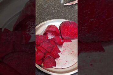 Healthy recipe #newrecipe #healthyrecipes #beetroot #shorts #shortsfeed #cooking #Rihana'sCreation's