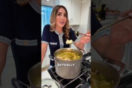 Subscribe for more healthy snacks, recipes and weight loss tips #dietitian #snacks #healthyfood