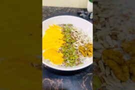 Healthy Breakfast Overnight Oats with mangoes & banana #shorts #breakfast