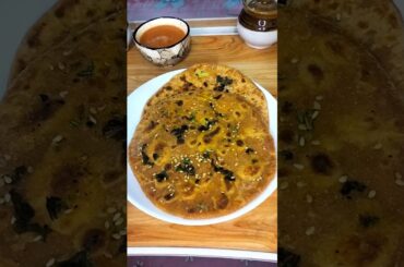 Healthy or delicious new paratha recipe|tamatar ka paratha#shorts #shortvideo #gobhi paratha#paneer