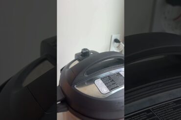 Easiest Thanksgiving mashed potato recipe - cooks quickly perfectly every time | Feel Good Foodie