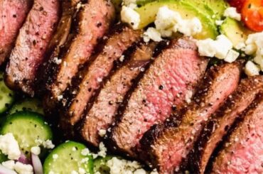 Healthy Steak Salad Recipe | Low Carb Meal Idea