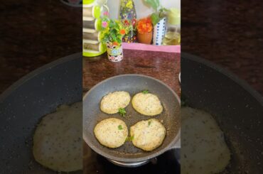 Healthy and tasty pancake recipe #shorts #pancake #recipe #proteinrichrecipe #breakfast #healthy