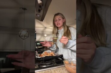 this dinner was 5s #dinner #recipes #cookwithme #cooking... #Shorts #miahowerton