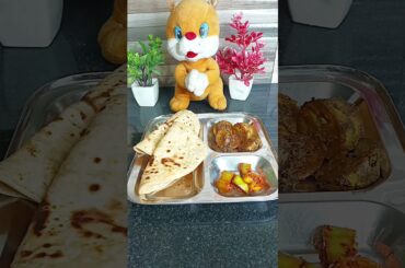 Simple healthy breakfast. Quick breakfast recipe. Healthy breakfast recipe. Sandwich .Poha  breakfas