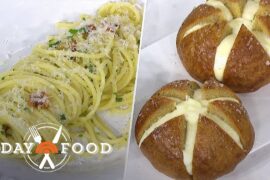 Spaghetti Aglio e Olio and Cheesy Garlic Bread: Get the Recipes!