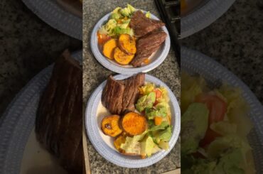 honestly not bad for the price!  #healthydinner #dinner #meals #steak #steakdinner