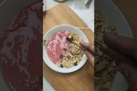 weightloss smoothie bowl Day-1 | strawberry oats