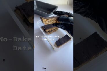 Healthy No-bake Oat and Date Bars #healthyrecipes #breakfastideas #snack #naturallysweetened