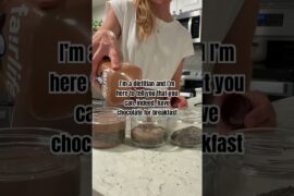 2 ingredient chocolate chia seed pudding #highprotein #highfiber #healthyrecipes #proteinbreakfast