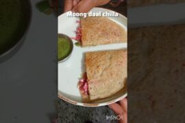 moong daal chilla#healthy#recipe #protein rich breakfast#easy recipe#viral #ytshorts
