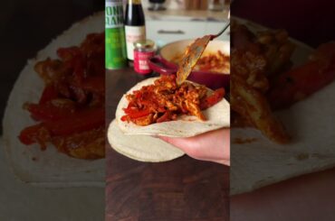 CRISPY CHICKEN SHAWARMA TACOS #healthyrecipes