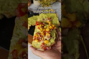 Mango Avocado Toast | Simple, Healthy & Tasty #trendingshorts #silkyskitchen  #avocadotoast