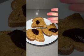 low cal low carb pb&j #shorts #vegan #pbj #bread