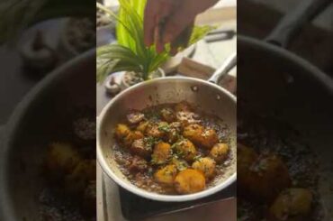 Recipe in Description box! Lehsuni masala aalu #lunch #food #recipe #aalu