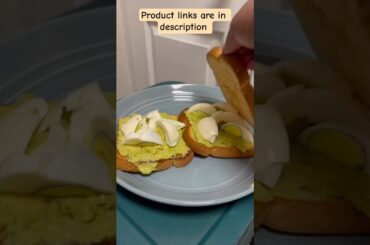 Healthy Avocado Egg Toast | Quick Breakfast in 5 Minutes | #trending #shortsfeed #cooking #avocado