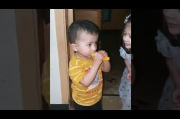 when u have a cute kid eating mango#shorts