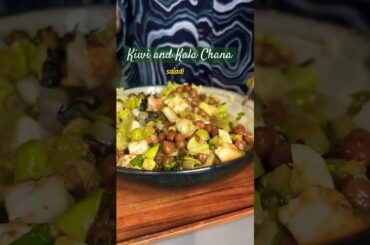 Easy High Protein Veg Salad | Low Calorie Recipes | Zero Oil Chickpea Salad #shorts #viral #food