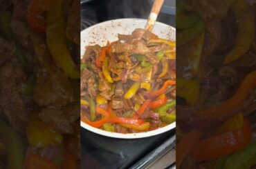 Beef fajitas #beefsteak #beeffajitas #dinner #dinnerrecipe #dinnerideas  #healthyfood #healthy