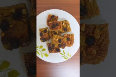 My BANANA BARS With  Avocado, Oats, Walnuts and Raisins