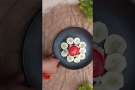 Tamato with cucumber bread healthy plate#shortvedio#viralvedio#viral#cucumber#sahebanoor09#