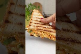 Junglee paneer sandwich #sandwich #shorts #trending #food #viral