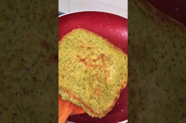 No Bread Healthy Breakfast Recipe | Moong Dal Sandwich #shorts #youtubeshorts #trending #breakfast