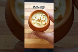 #cookwithniku #trending #viral #viralshorts #matkakulfirecipe #matkakulfi #icecream #food #healthy