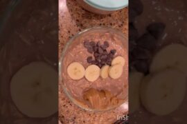 Make healthy breakfast ideas overnight oatmeal #overnight #oatmeal #recipe #food #gymlover