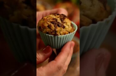 Moist Banana Bread Muffins!