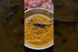 Moringa waali healthy dal recipe. #shorts #ytshorts @richaskitchen20