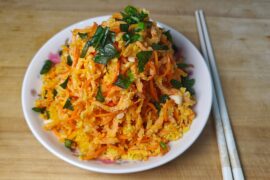 Steamed Carrot Strips | 5-Minute Healthy & Low-Calorie Recipe