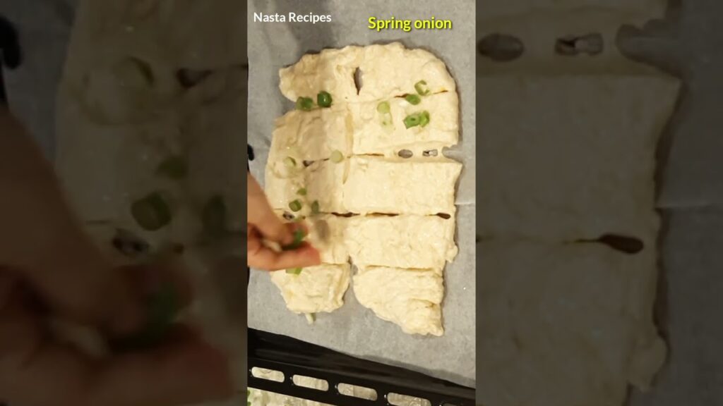 Quick & Easy Cheese Bread Recipe #shorts #viral #bread #cheesebread #recipes #shortsfeed