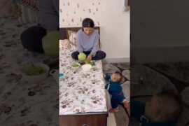 Mom life | Daily routine with my 8 month old | healthy recipes #youtubeshorts #shorts