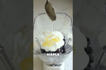 4-Ingredient Blueberry Frozen Yogurt | Easy & Creamy #easyrecipe #healthydessert