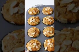 Healthy Breakfast Banana Muffins #shorts #muffins #recipe #bananabread