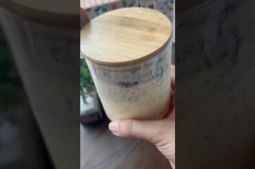 Quick and Easy Overnight Oats Recipe #shorts #shortfeed @CookwithMeOnly
