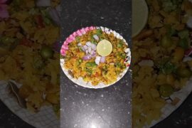 Poha recipe| Healthy breakfast| Kanda Poha #food #poha #shorts #healthyfood #breakfast #pohe
