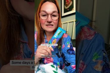 Irresistible Blueberry Almond Flapjack Bars Recipe! #TRIBExWildfarmed #HealthySnacks