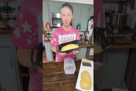 cast iron is my favorite thing to cook/bake with! Lodge makes it so easy because it comes