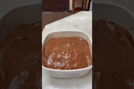 Healthy Banana Bread Recipe! #healthylifestyle #healthydessertrecipe #bananabreadrecipe #dessert