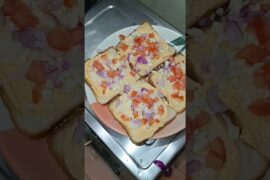 10 minute Bread pizza recipe.Amul diced cheese bread recipe #breadpizza#breadrecipes#cheesepizza