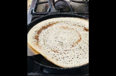 Healthy breakfast recipe idea! Oats Dosa with coconut chutney!