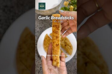 Air Fryer Garlic Breadsticks Recipe | Domino’s Style at Home | Healthy Wheat Garlic Bread #dominos
