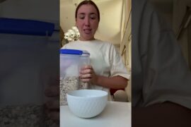 Easy Healthy Yogurt Bowl Snack Recipe