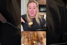 #creatorsearchinsights easy healthy lunch! Steak and eggs #Keto #KetoDiet #KetoRecipe
