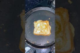 Healthy breakfast made in 5 minutes with just 1 egg #shorts #egg #snack #viral #food #recipe