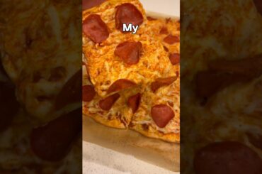 Low Calorie Pepperoni Pizza That Changed My Life (High Protein Recipe Below)